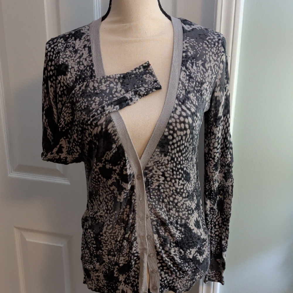 Apostrophe Black and Gray Animal Print Cardigan